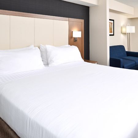 Holiday Inn Express Hotel & Suites Bonita Springs/Naples By Ihg Buitenkant foto