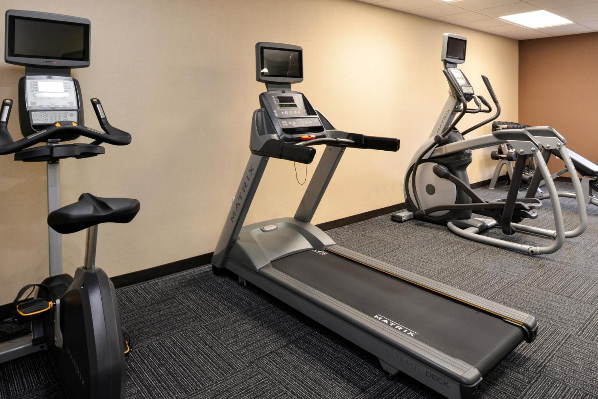 Holiday Inn Express Hotel & Suites Bonita Springs/Naples By Ihg Buitenkant foto